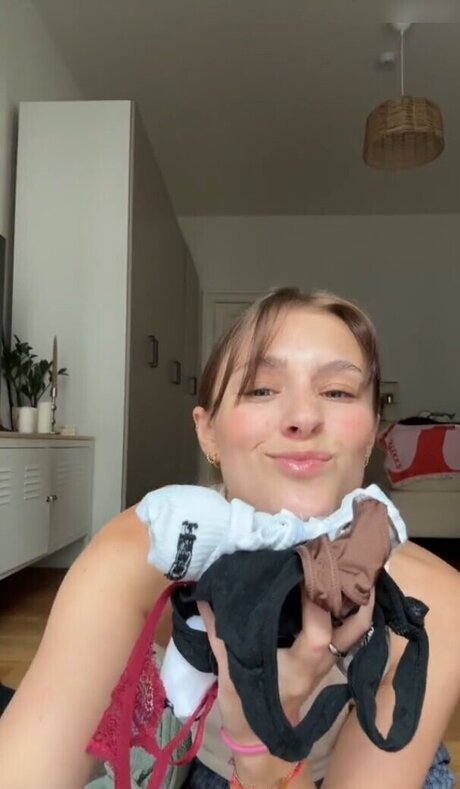 natural redhead onlyfans sexy naked gallery