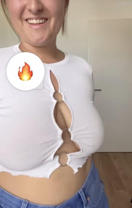 busty mom onlyfans free sexy archive