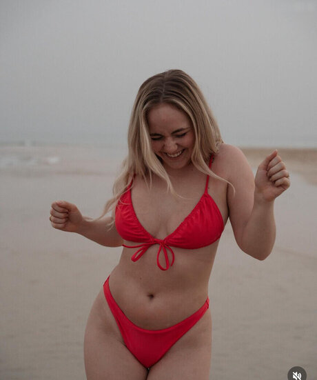 Carina Spoon perfect star photos