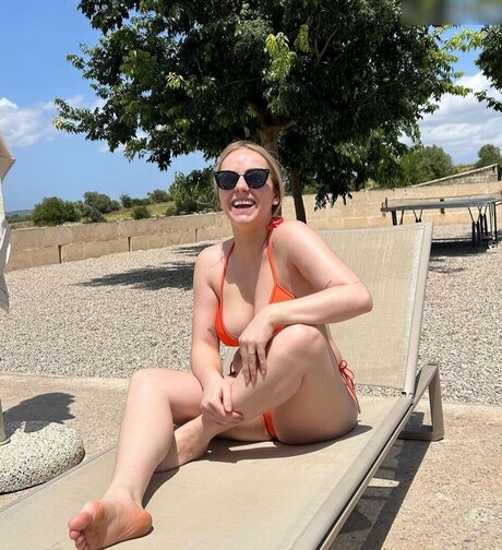 Carina Spoon art actress pic