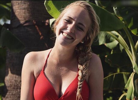 Carina Spoon model galleries