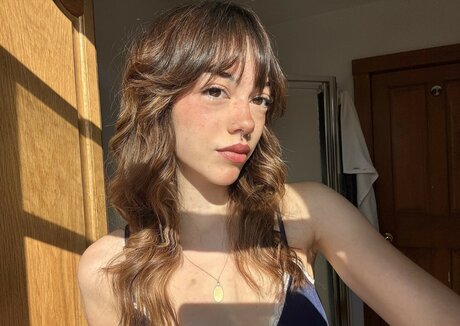 finseaa model free pictures