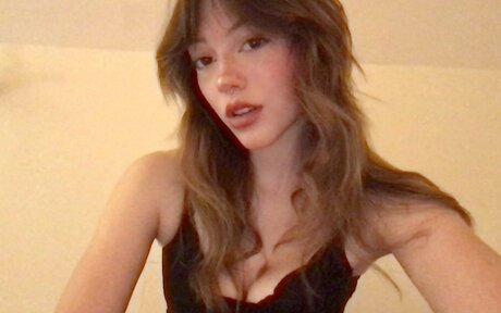 finseaa model beautiful image