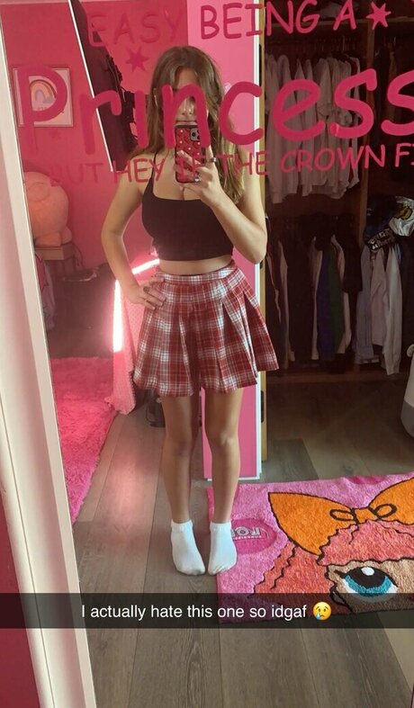 smile onlyfans beautiful picture