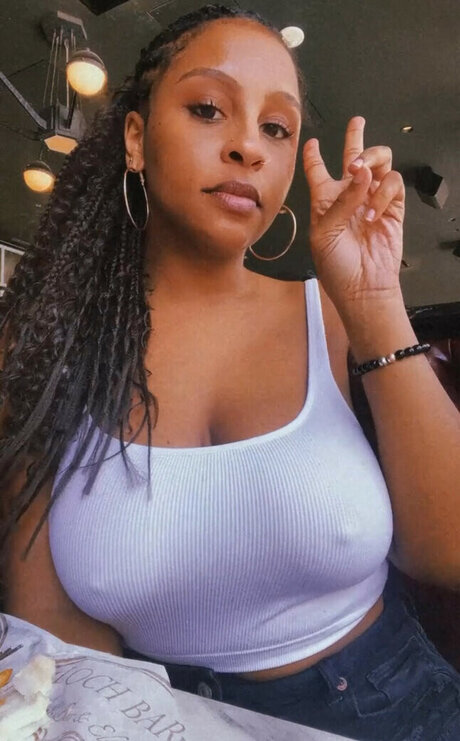 Juicy Couture actress images