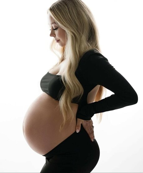 Kaylee Dudley hd pornstar gallery