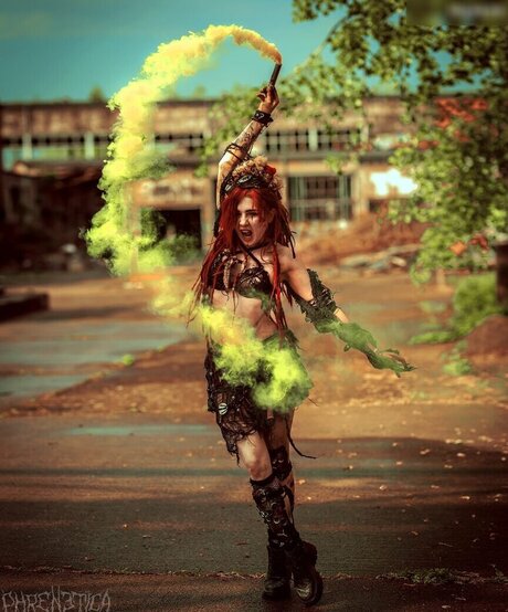 Mary Deweirdo top actress galleries