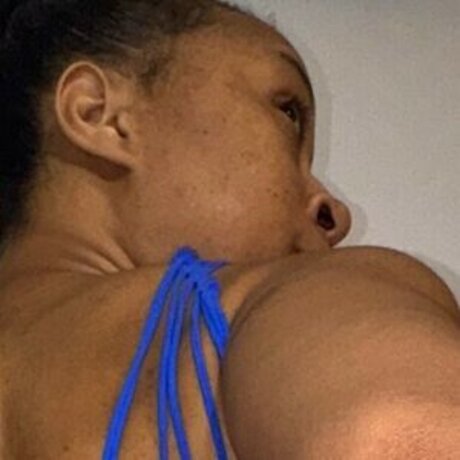 KayyLoovee art star gallery