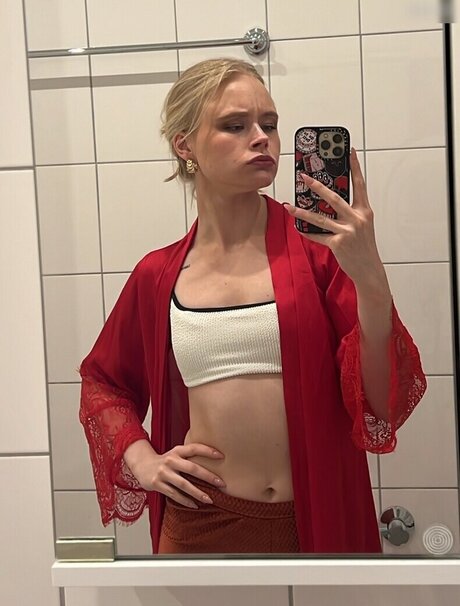 natural redhead onlyfans free naked picture