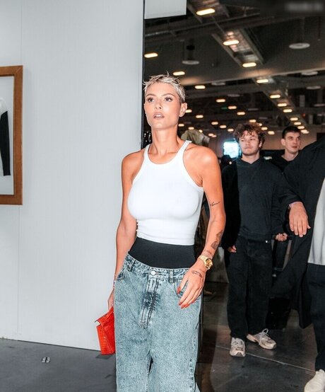 Milica Denise Umicevic star sexy img