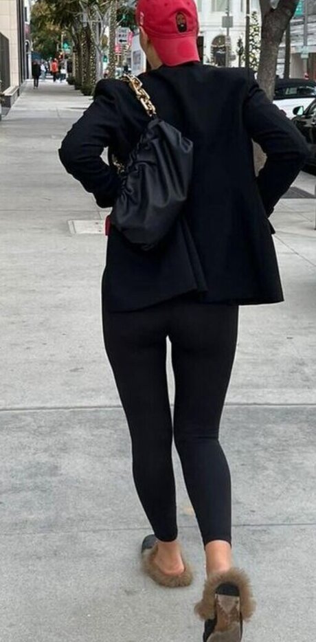 Milica Denise Umicevic model art picture