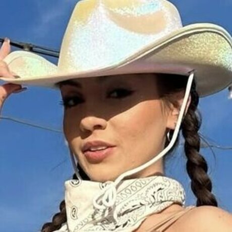 Lexxx x model hot photo