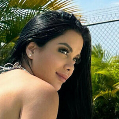 Anakarina Millan model pretty galleries