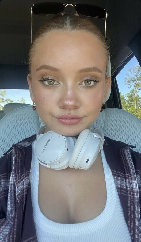 teen tits onlyfans porno picture