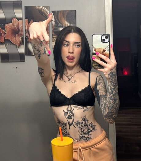 sadieeden_ pornstar top picture