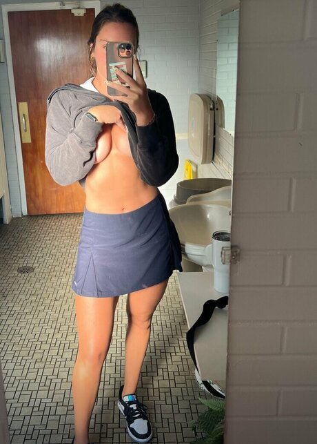 courtssports0 model perfect gallery