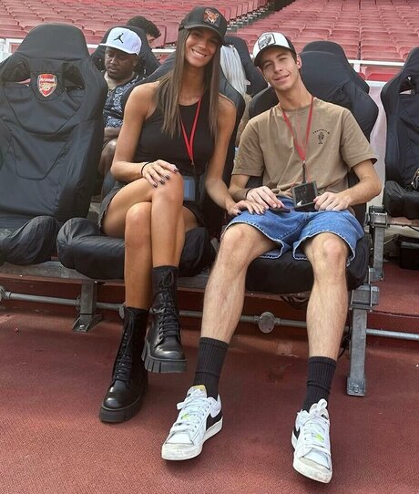 Claudia Magnabosco pornstar erotic galleries