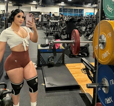 Karen Cantu hd star pictures