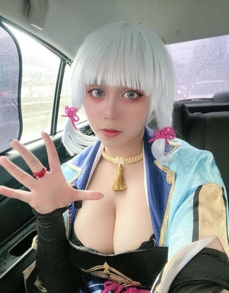 ElyanaSparks pornstar pretty photo