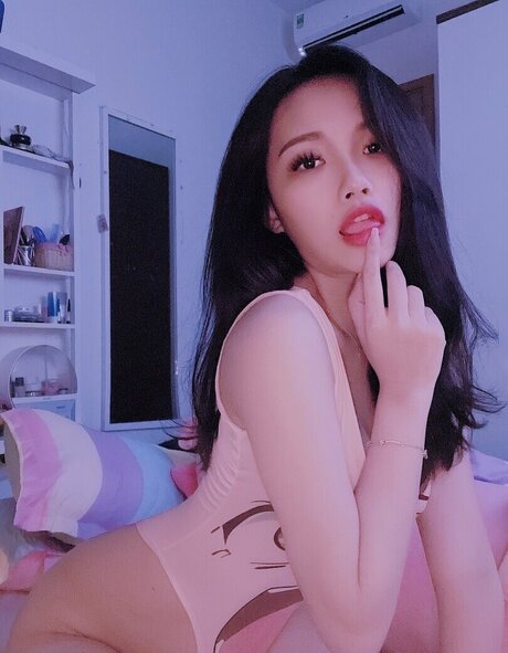 tanned onlyfans free nude img