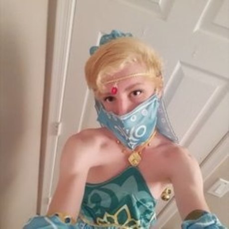 LargeAstolfo Plush_ model nice gallery