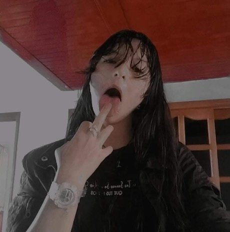 Coraline Jones naked model photo