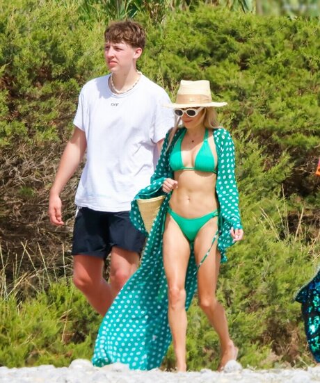 foot fetish onlyfans naked image