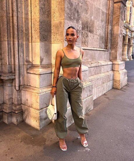 bodybuilder onlyfans free naked picture