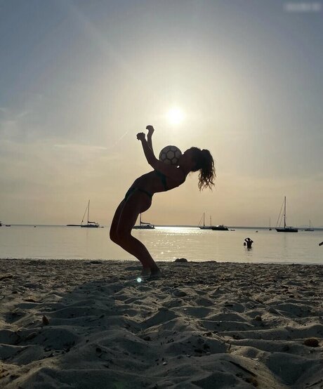 chubby babe onlyfans art xxx photo