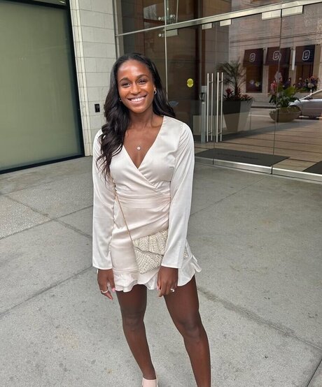 Prominent nudes actress galleries