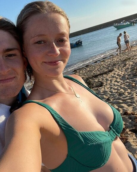 frottage onlyfans free porn img