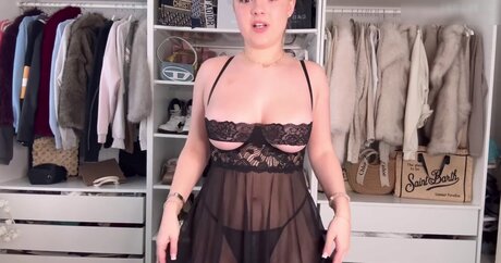 stepsister onlyfans free naked pics