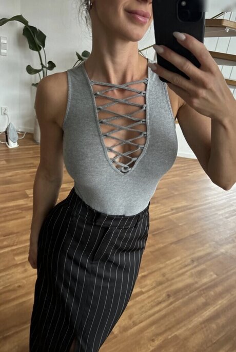 black threesome onlyfans adult pictures