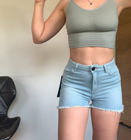 natural redhead onlyfans sexy picture