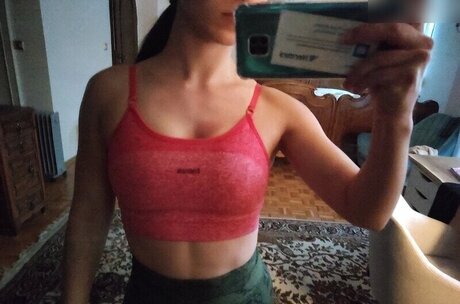 petite slut onlyfans sexy xxx picture