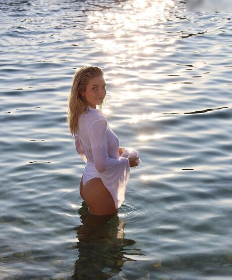 cum fetish onlyfans sexy naked image