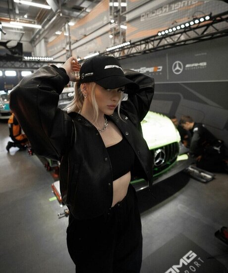 trans girl onlyfans hot nude image