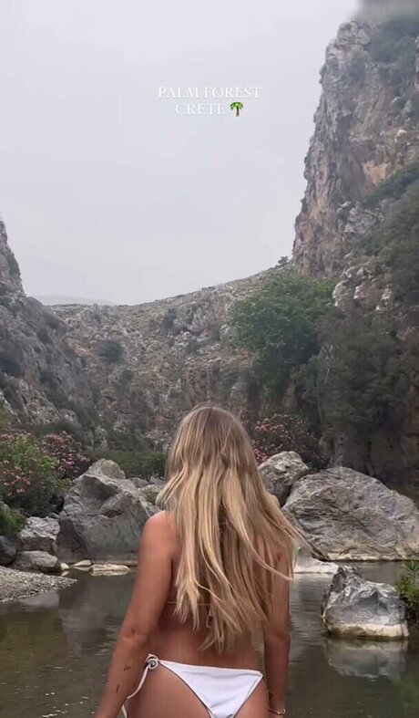 Kristinkbi sexy pornstar gallery