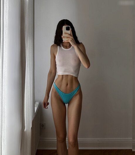 Kathiischr perfect actress images