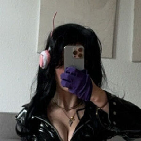 blonde midget onlyfans art nude galleries