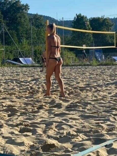 stepsister onlyfans naked picture