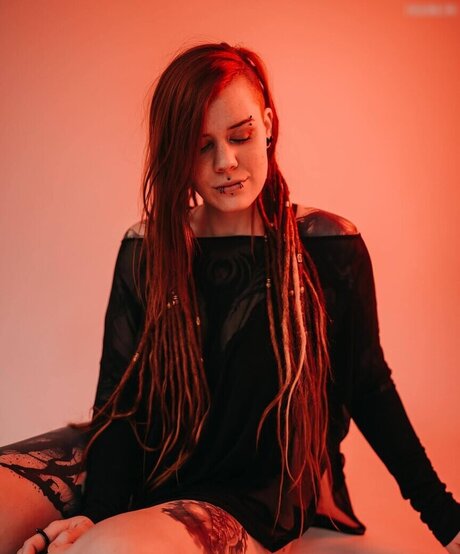 skinny shemale onlyfans best pictures