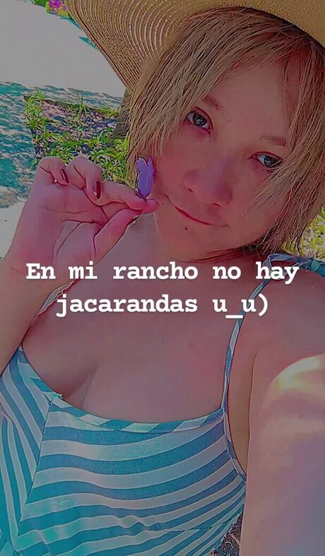 Doppamini hot model pic