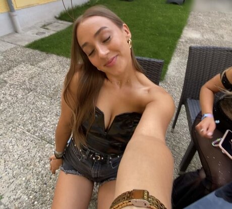 fingering pussy onlyfans art nude photos