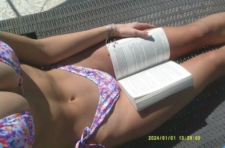 Sophia Alvarez adult model pics