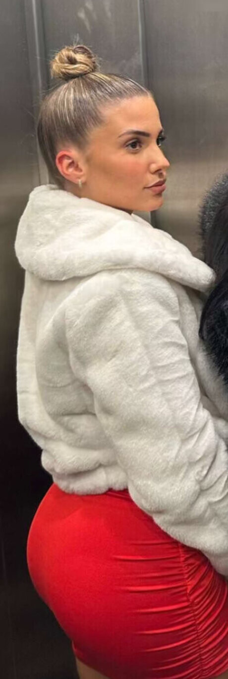 Sarah anca pornstar sex pic