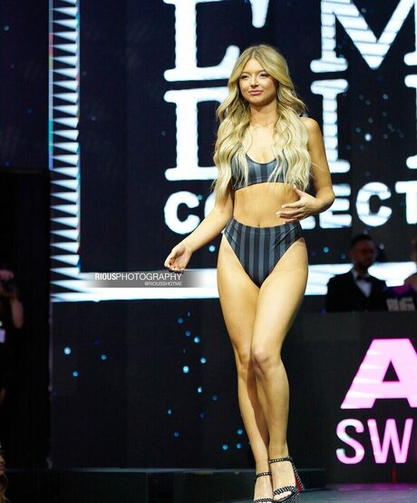 japanese teen onlyfans free nude picture