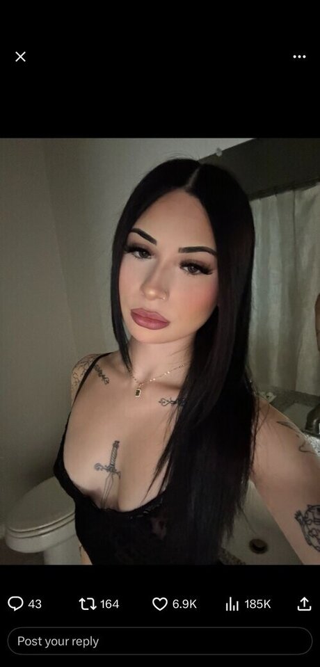 Ourfantasy222u model nude pictures