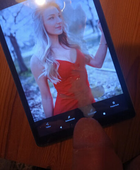 wide onlyfans erotic gallery