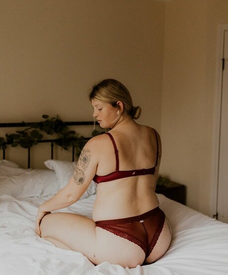 Casey Lane model beautiful pic